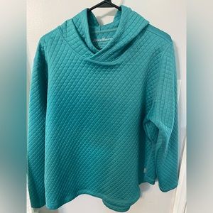 Women’s Eddie Bauer Sweatshirt    Soft and comfortable xl